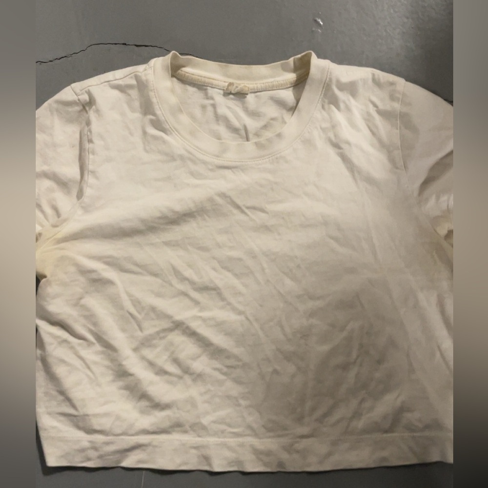Aritizia Wilfred Free Off White Short Sleeved Cropped T-Shirt Womens Size Small